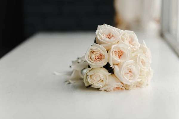 Rosenstrauß Für Braut Hochzeitsstrauß Blumen — Stockfoto