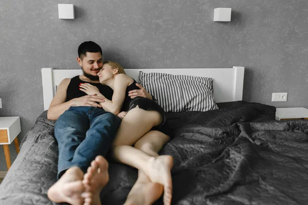 Woman Her Man Lying Bed Stay Home Love Story — Stock Photo, Image