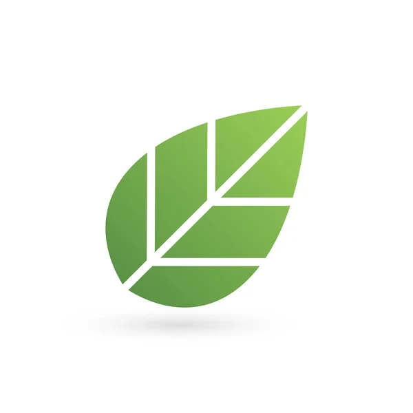 Plantilla de logotipo de hoja de árbol ecológico, ilustración vectorial aislada sobre fondo blanco . — Vector de stock