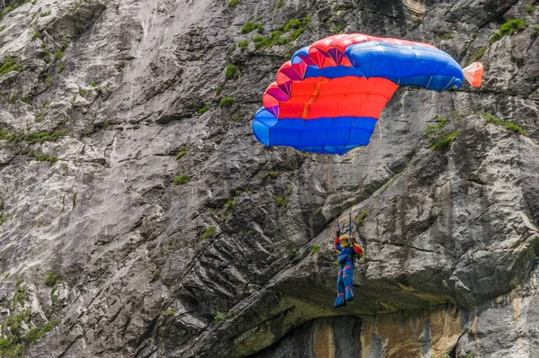 Base jump s horami — Stock fotografie