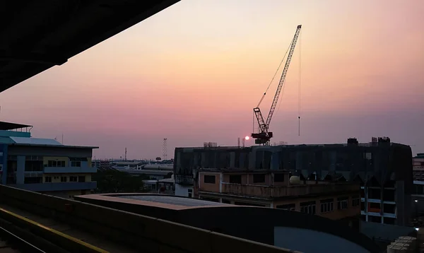 Building with cranes — Stock Photo, Image