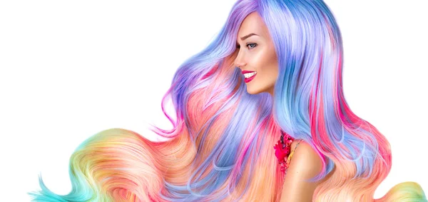 Meisje met kleurrijk geverfd haar — Stockfoto