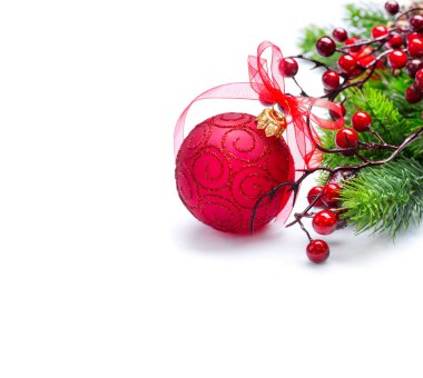 Beyaz arka plan üzerinde kırmızı Noel dekorasyon Görünümü Kapat