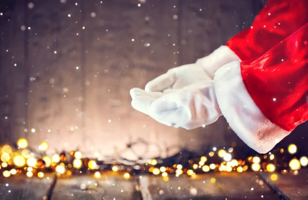 Santa Visar Tom Kopia Utrymme Öppna Händer Palms — Stockfoto
