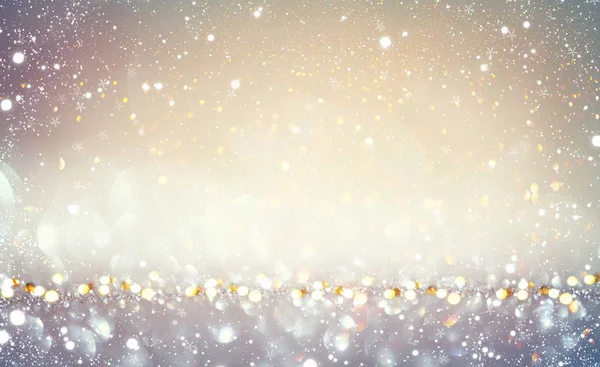 Tatil ışıklar ve bokeh parlayan arka plan