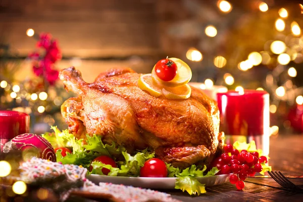 Holiday Sült Pulyka Karácsonyi Vacsorára Elmosódott Háttér — Stock Fotó