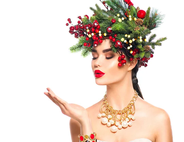 Young Woman Fashion Makeup Christmas Wreath Head — Stock Photo, Image