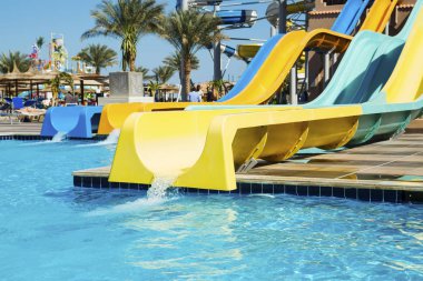 Aquapark su uçakla