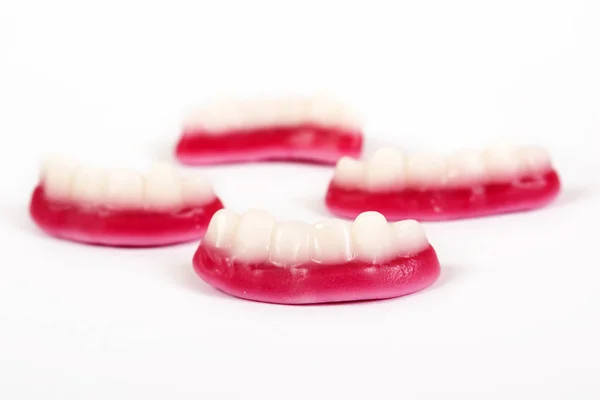Dolce gelatina ganasce su sfondo bianco — Foto Stock