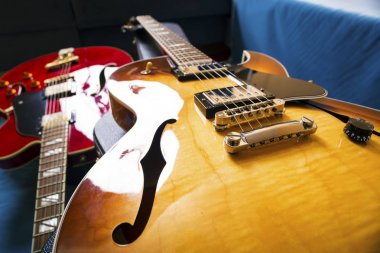 Akustik gitar ve durumları