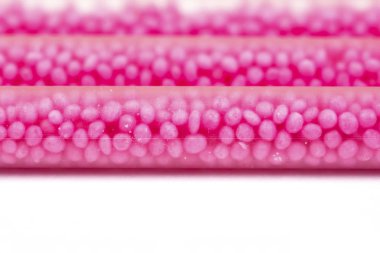 Kopya alanı beyaz zemin üzerine payet içme. 