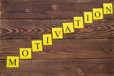 Motivation diagonal inscription