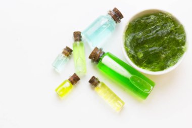 Doğal yeşil kozmetik kavramı