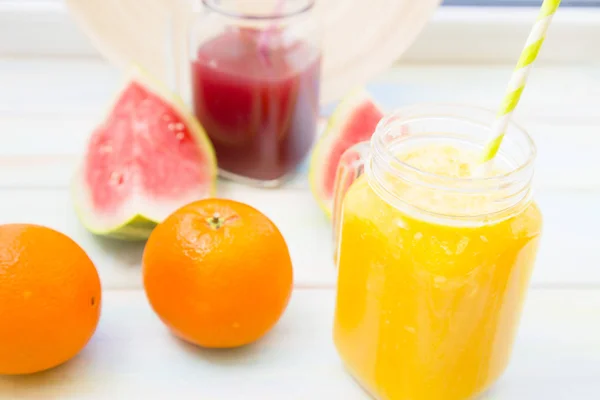 Fresh fruit smoothie — Stock Photo, Image