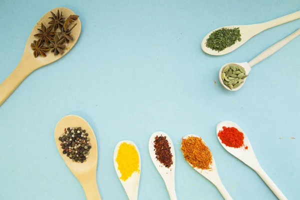 Set of spices and herbs — Stock Photo, Image