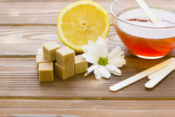 Zestaw cukrzenia Essentials z naturalnego miodu — Zdjęcie stockowe