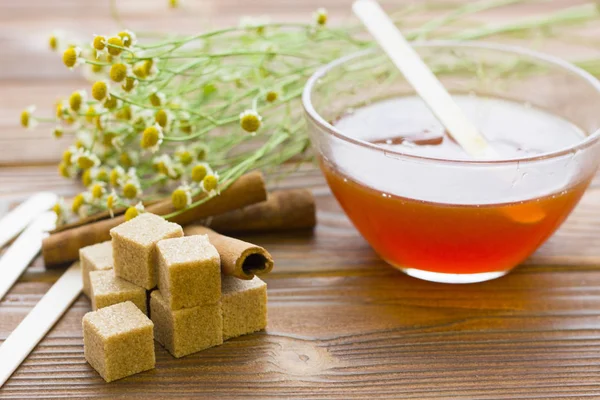Набір цукрових речовин з натуральним медом — стокове фото
