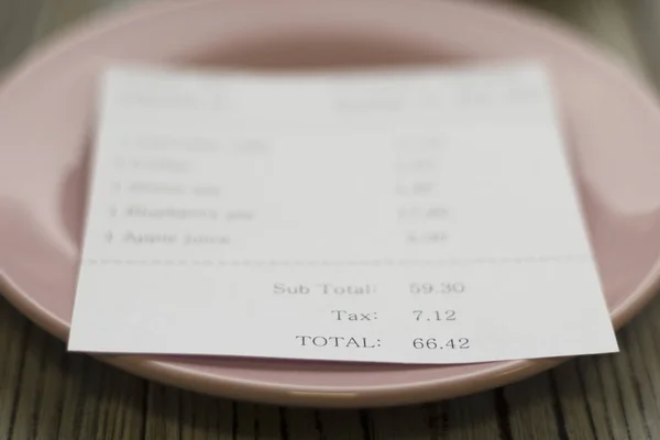 Pay restaurant bill