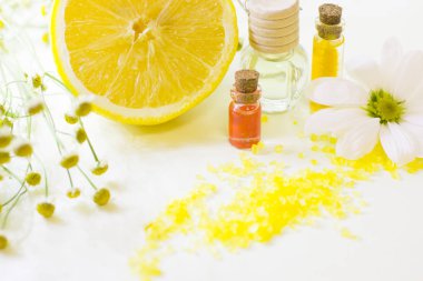 Aromaterapi sarı kavramı