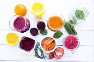 Taze meyve ve sebze smoothie