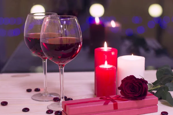 와인과 촛불 세인트 발렌타인의 개념 — 스톡 사진