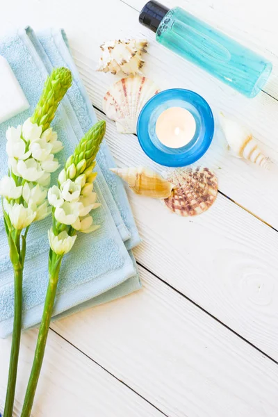 Spa concept with a candle — Stock Photo, Image