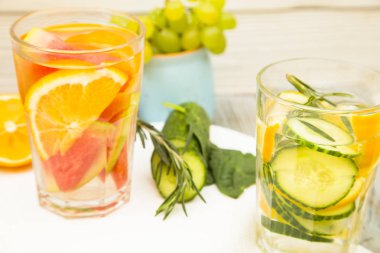 Taze meyve ve sebze smoothie