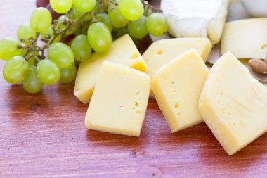 Şarap ile atıştırmalıklar