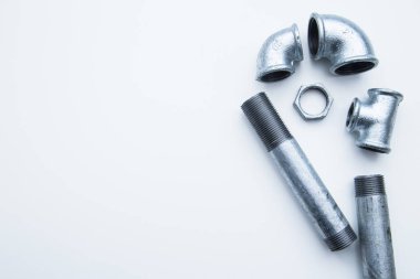 Çeşitli su tesisatçıları araçları