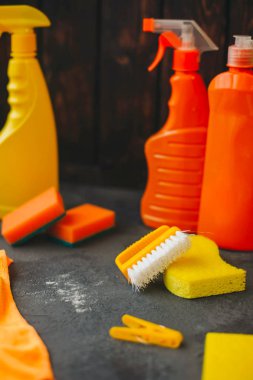 Temizlik ev ya da yazıhane kavramı