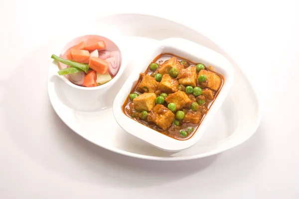 Peynir pişmiş kremalı sos içinde Hint yemeği — Stok fotoğraf