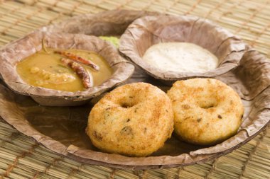 Sambar ile Idli vada Hindistan cevizi Hint turşusu, Hint yemeği ile