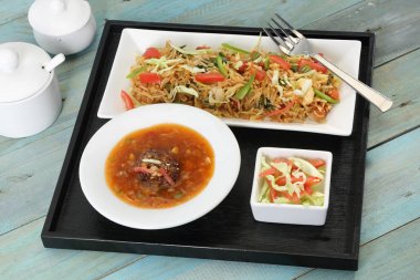 Sebze Mançurya ve Fried Rice