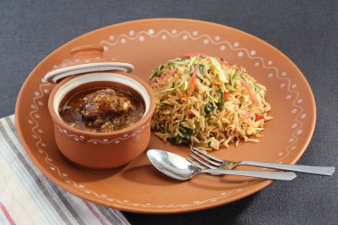 Sebze Mançurya ve Fried Rice