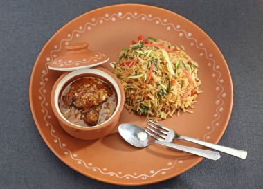 Sebze Mançurya ve Fried Rice