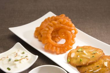  Imerti ve Malpua, Hint Tatlılar