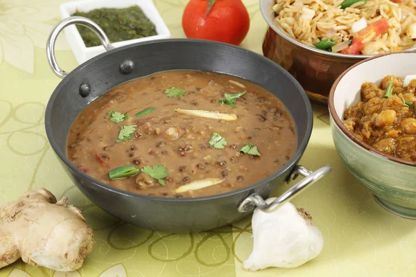Dal Makhani Hint yemekleri