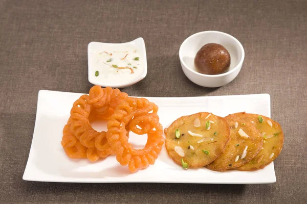  Imerti ve Malpua, Hint Tatlılar