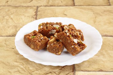 Sohan Halwa Burfi Hint tatlı