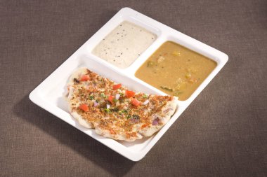 Güneyde Hint yemeği soğan Uthappams