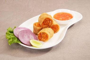 Taze sebze böreği ya da börek