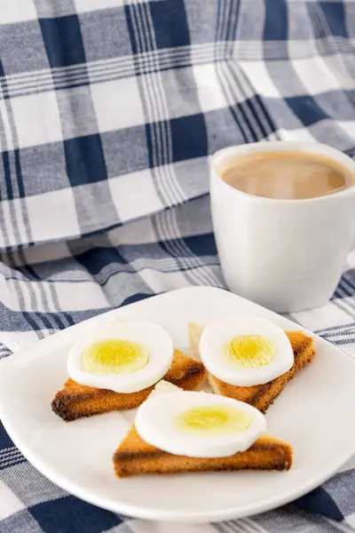 Kahvaltı yumurta tost