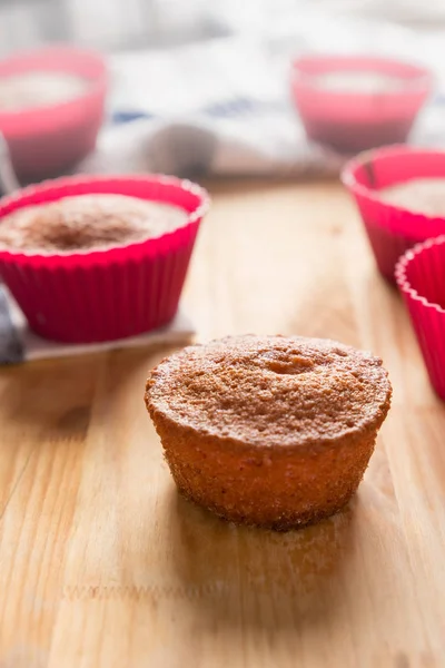 cupcakes ahşap tablo