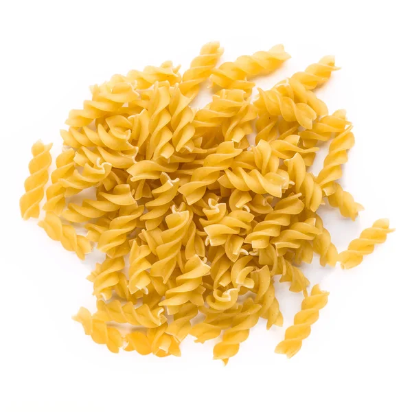 Makarna beyaz kağıt üzerinde