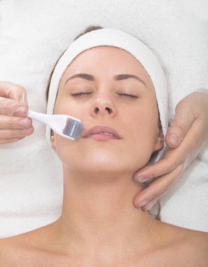 Silindir microneedle Mezoterapi