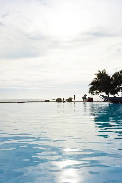 Ahungalla, Sri Lanka - DICIEMBRE 2015 - Una vista de la caca de un hotel — Foto de Stock