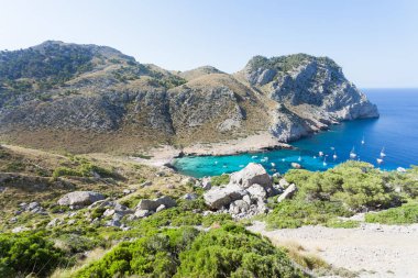 Cala Figuera de Formentor, Mallorca - rocky l Hiking