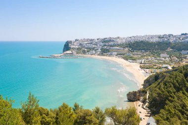 Pescichi, Apulia - clif Pescichi etrafa üzerinden üzerine görünüm