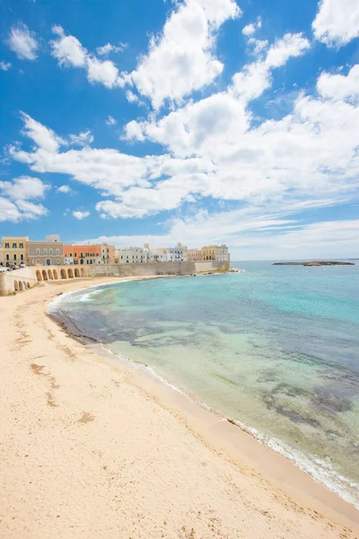 Gallipoli, Apulia - Magnífico litoral de un impresionante itali — Foto de Stock