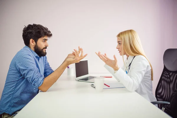 Cheerful Young Doctor Listening Patient Office Doctor Talking Patient — Stock Photo, Image